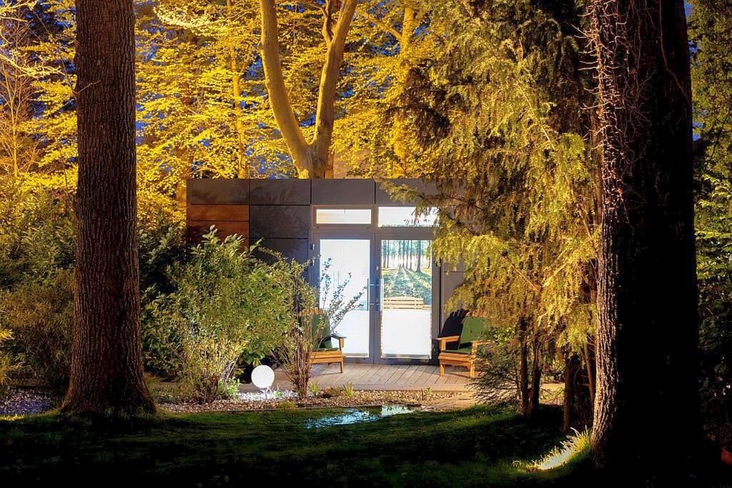Hotel Potsdam Katharinenholz Gartensauna – Außenansicht im Park
