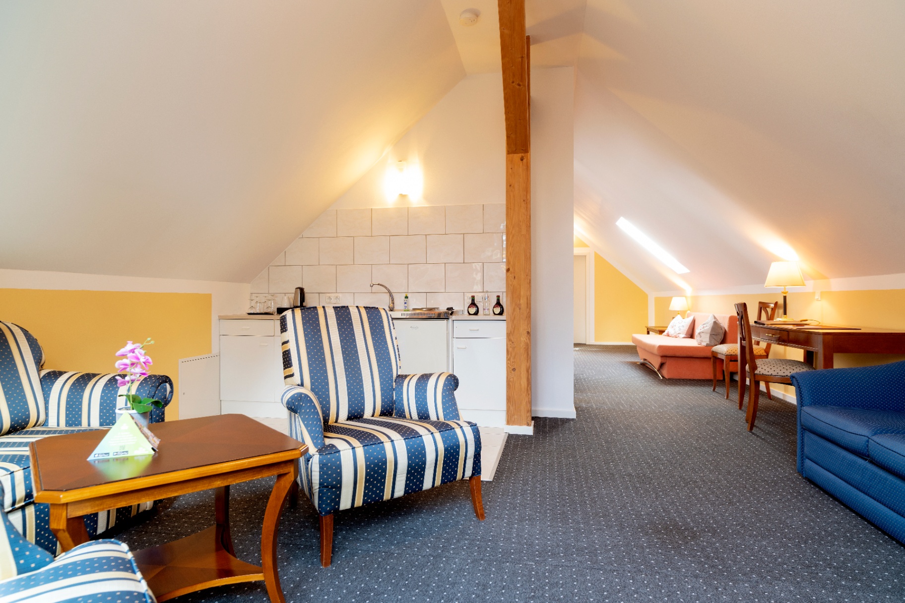 Suite im Dachgeschoss – Foto 5