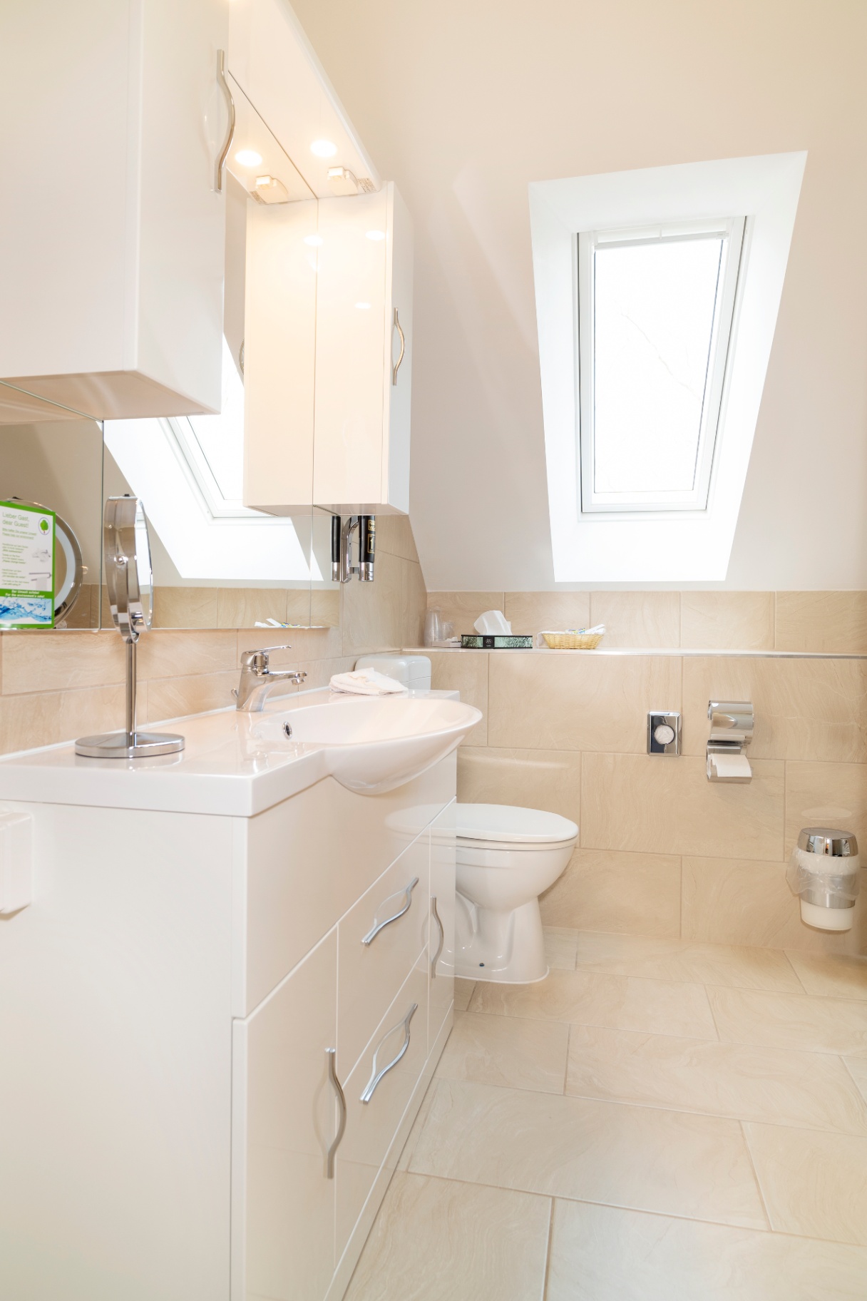 Suite im Dachgeschoss – Foto 9